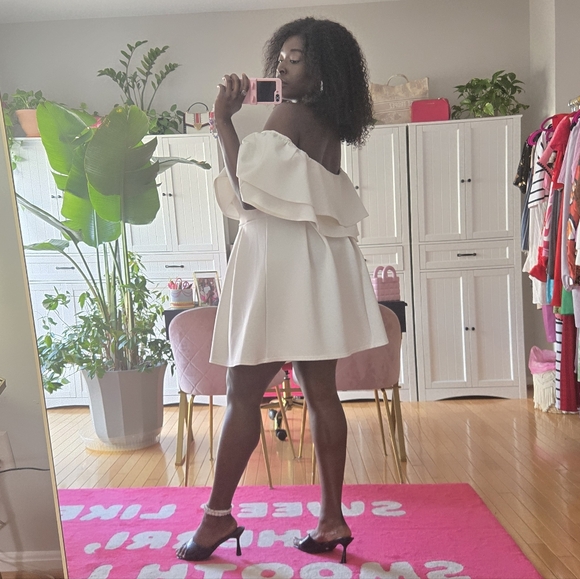 ASOS - Strapless White Ruffle Dress - Picture 7 of 9